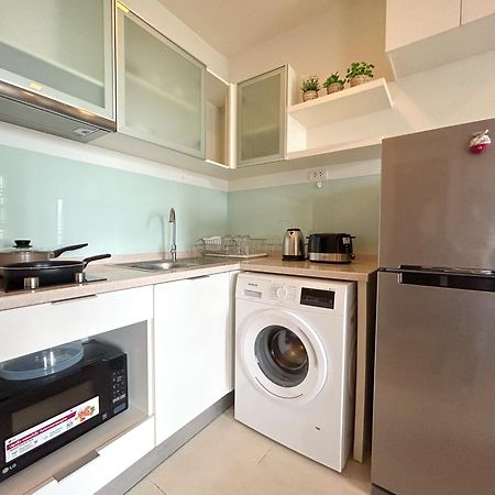 The Astra Condo Chaing Mai Чиангмай Екстериор снимка