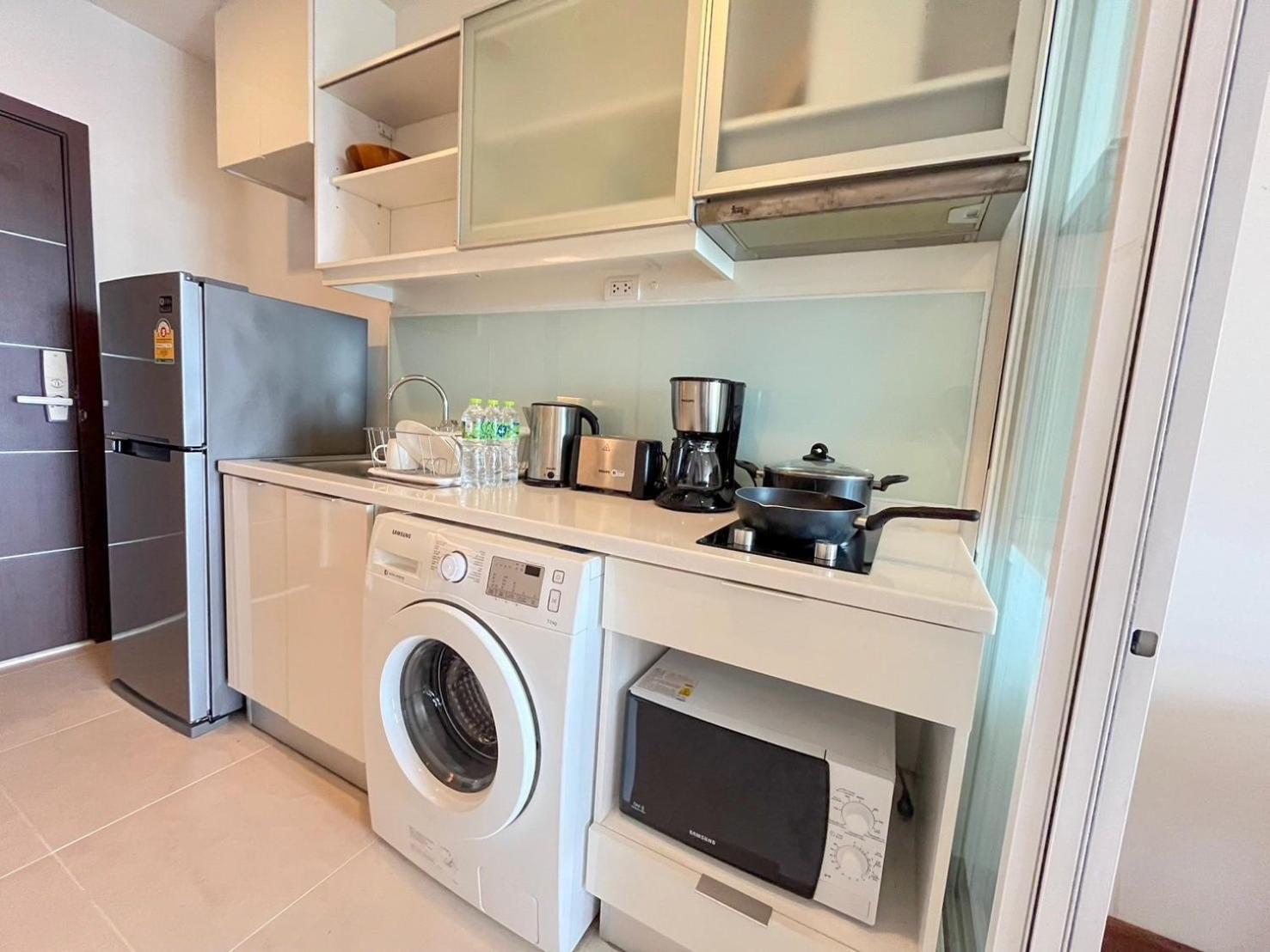 The Astra Condo Chaing Mai Чиангмай Екстериор снимка