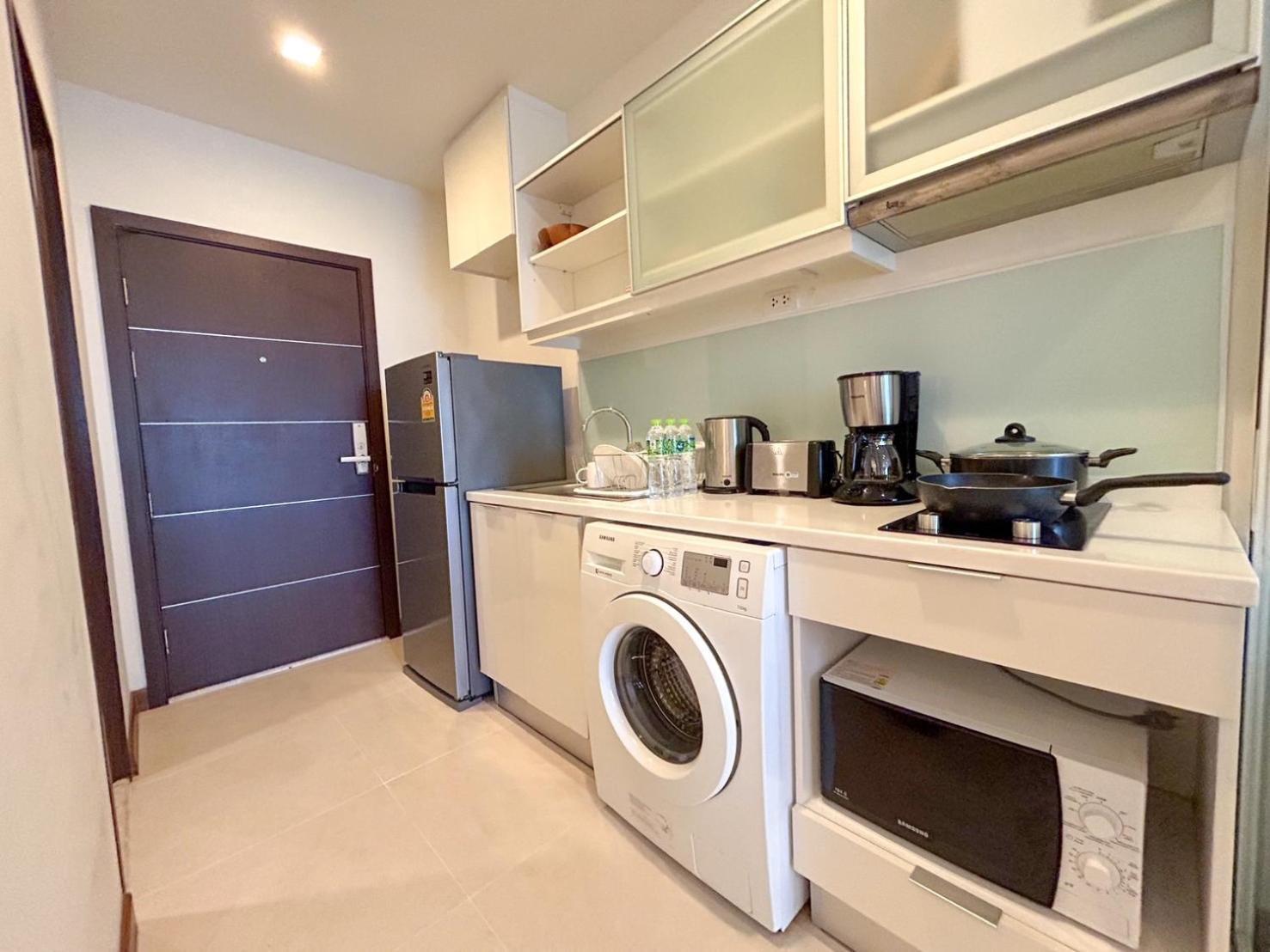 The Astra Condo Chaing Mai Чиангмай Екстериор снимка