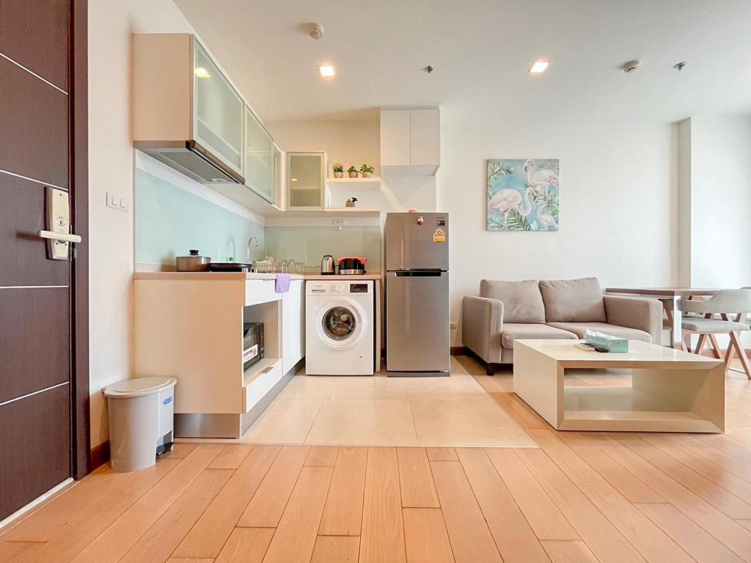 The Astra Condo Chaing Mai Чиангмай Екстериор снимка
