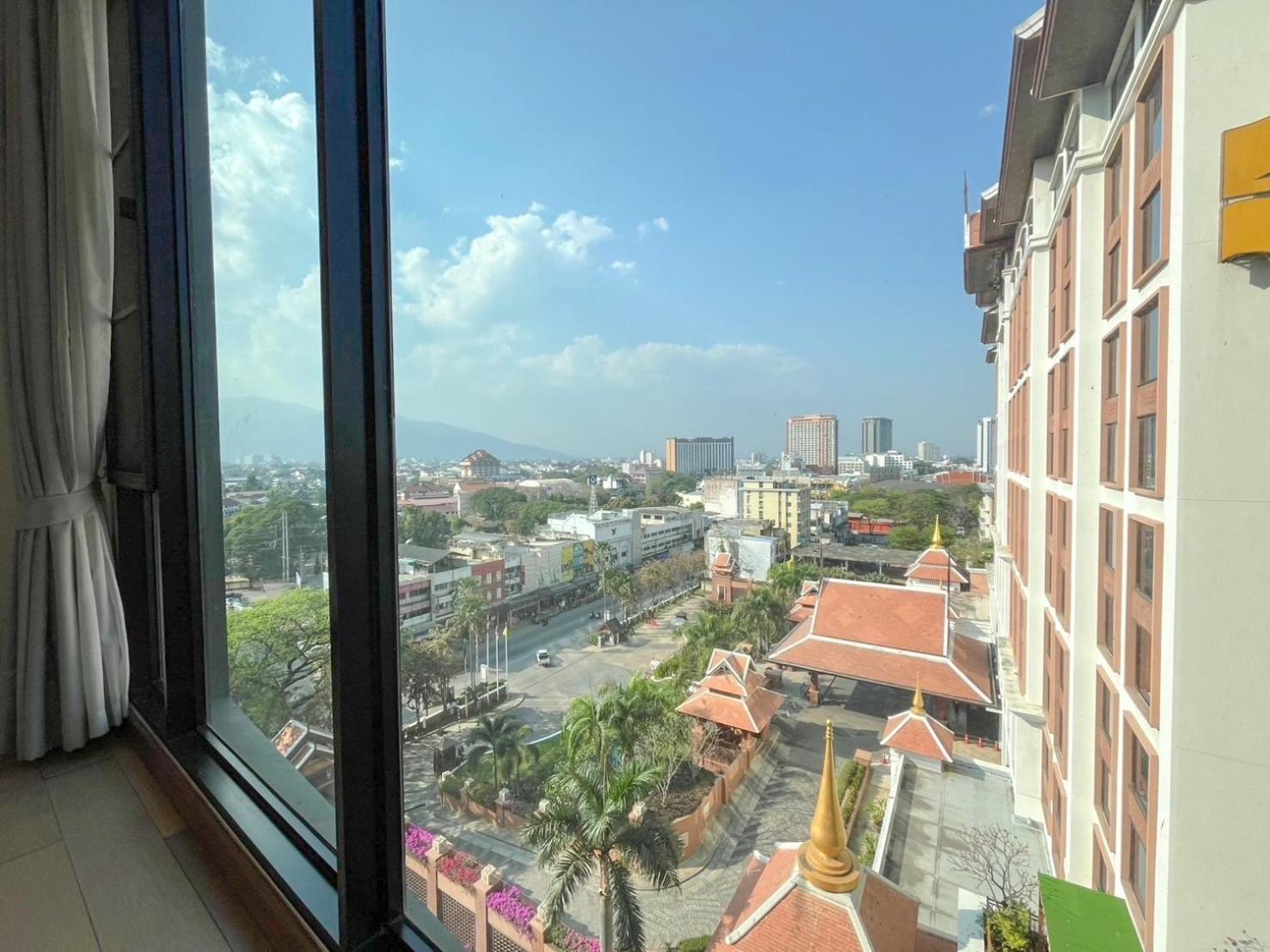 The Astra Condo Chaing Mai Чиангмай Екстериор снимка